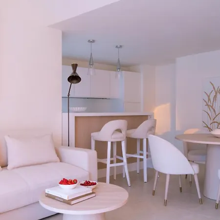 Semesteranläggning (resort) Baia Bianca 3*