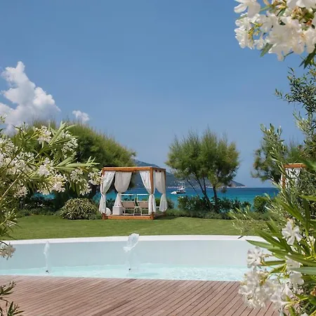 Resort Baia Bianca 3*