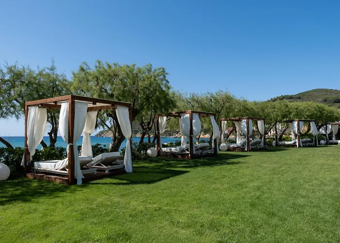 리조트 Baia Bianca 3*